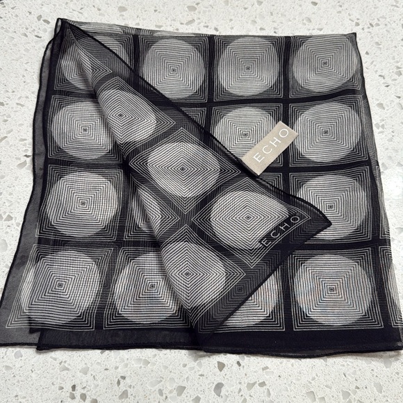 ECHO VTG Silk Geometric Elegant Black/Gray/white Scarf 20” square neutral EUC - Picture 1 of 4